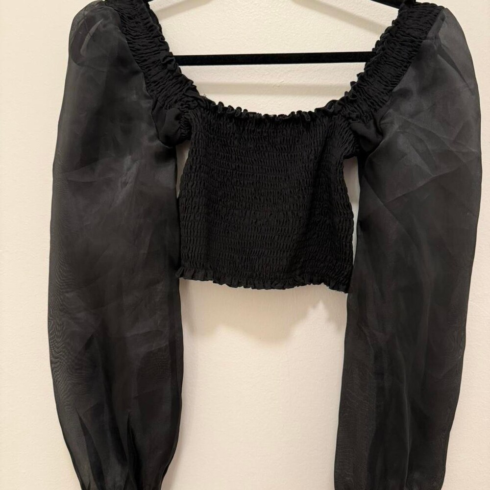 Forever 21 Women's Black Crop-top - Picture 4 of 4